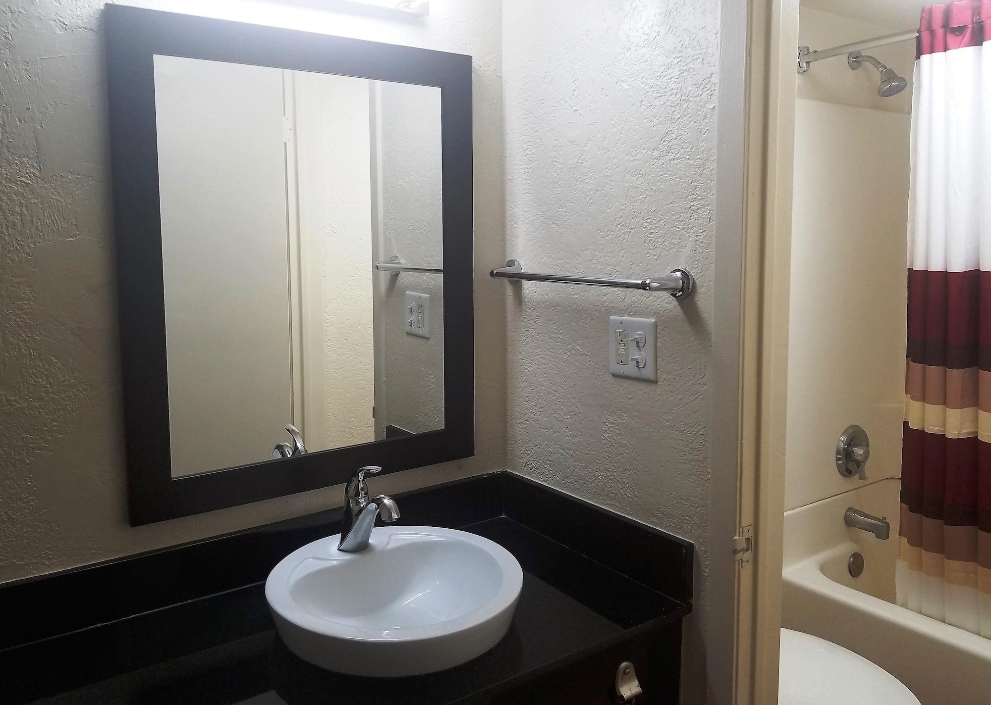 Red Roof Inn San Antonio Northeast - Rittiman Rd Екстер'єр фото