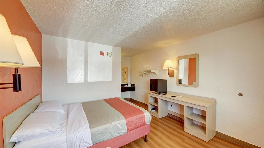 Red Roof Inn San Antonio Northeast - Rittiman Rd Екстер'єр фото