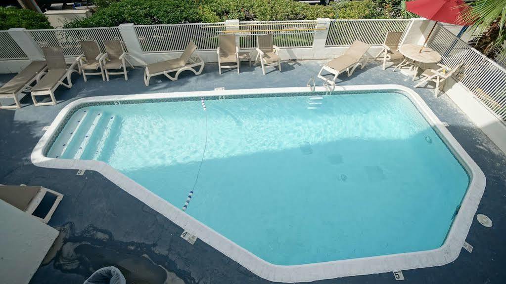 Red Roof Inn San Antonio Northeast - Rittiman Rd Екстер'єр фото